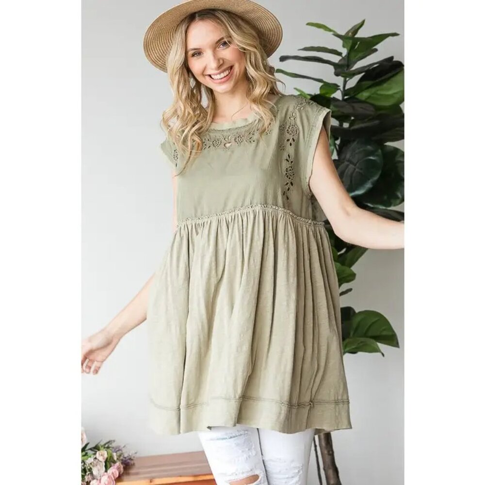 018 Oli & Hali Mineral Washed Embroidery Peplum Tunic Green Tea NEW Size Medium